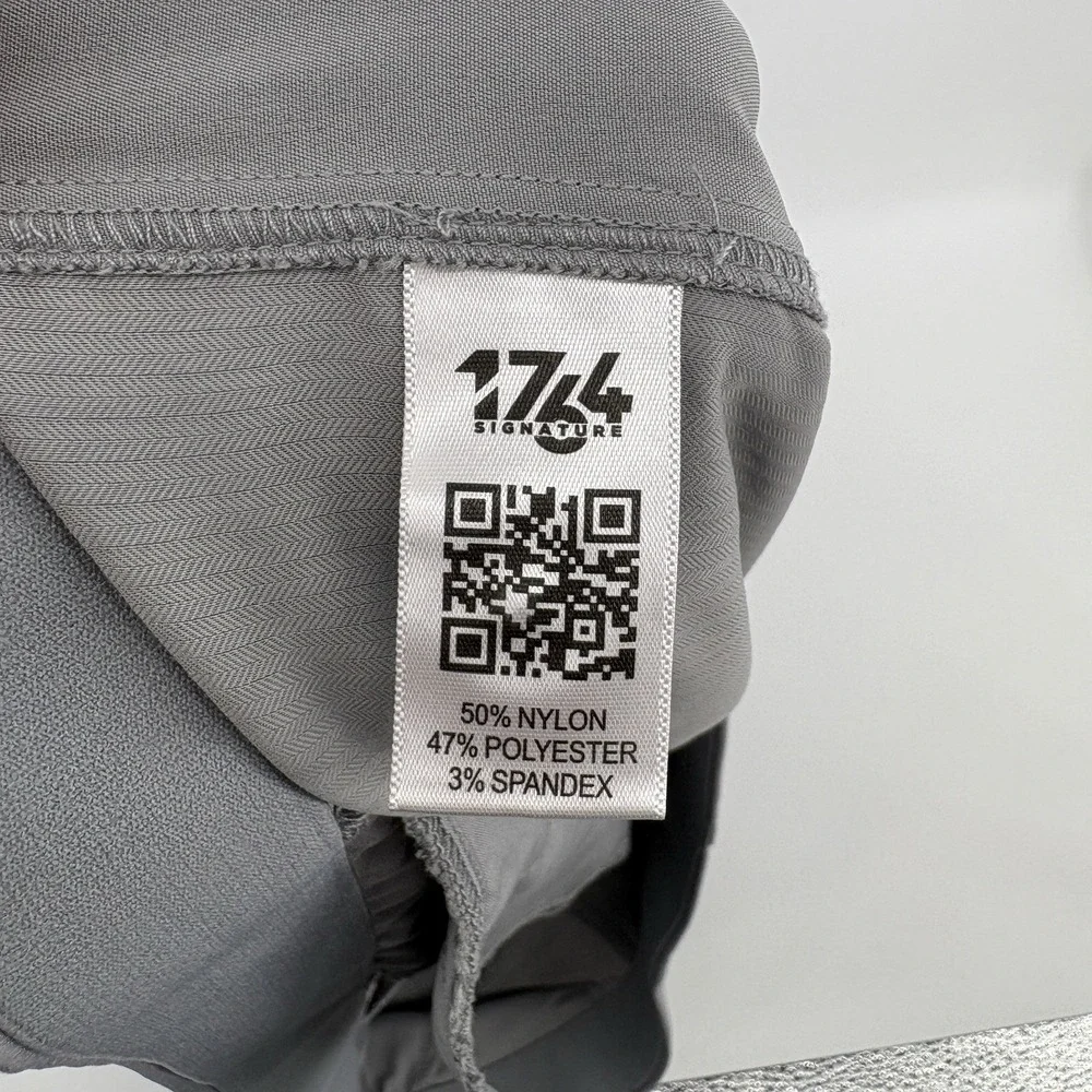 1764 Signature Reid Short Men's Size‎ 44 Grey Flat Front Chino Shorts